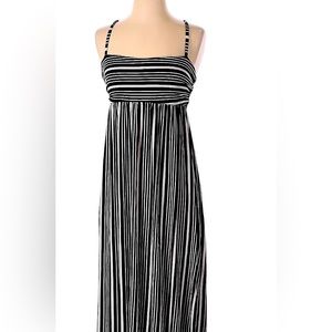 Evereve Chaser T Back Ruched Maxi Dress size M